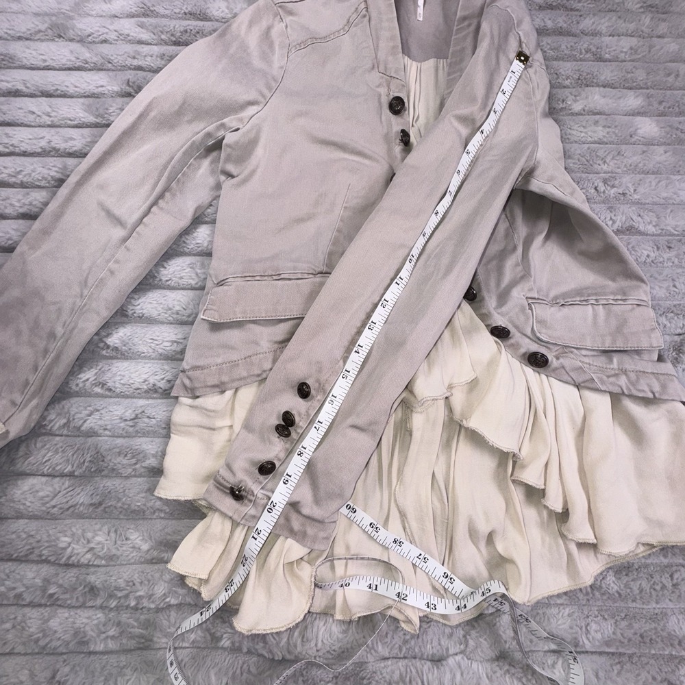 Free People XS Ruffle Romance Tan Open Cardigan Jacket Buttons Pocke Military - Picture 7 of 10